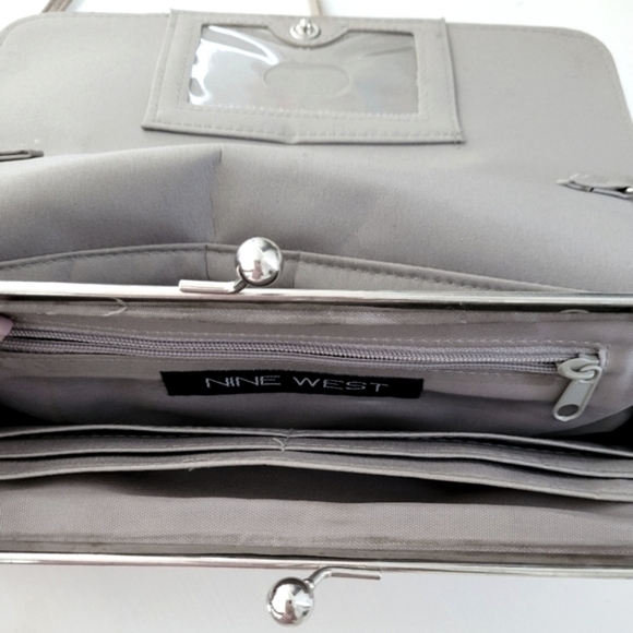 🎀Nine West Small Purse/Clutch - Picture 3 of 3